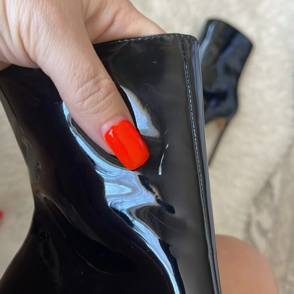 Steve Madden Wagner patent heeled booties - Picture 14 of 16